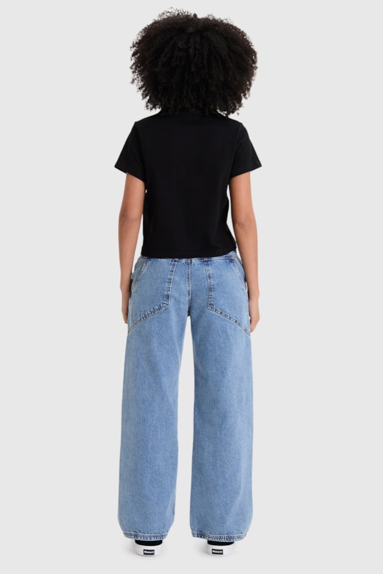 image_9f8824d1-e42a-4b67-b738-8b7e2c13b8eb