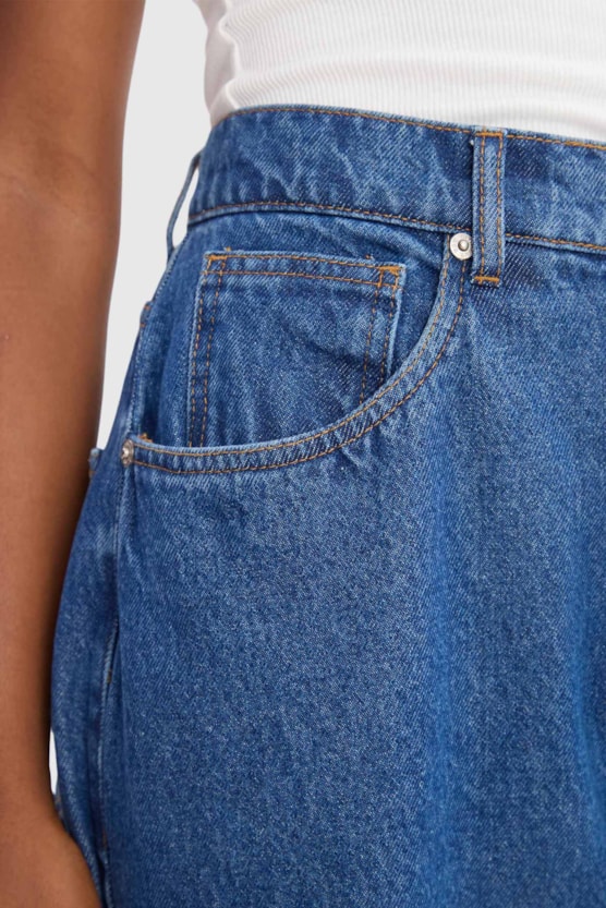 image_d261803e-ef01-4644-8b57-8dbd89efd89a