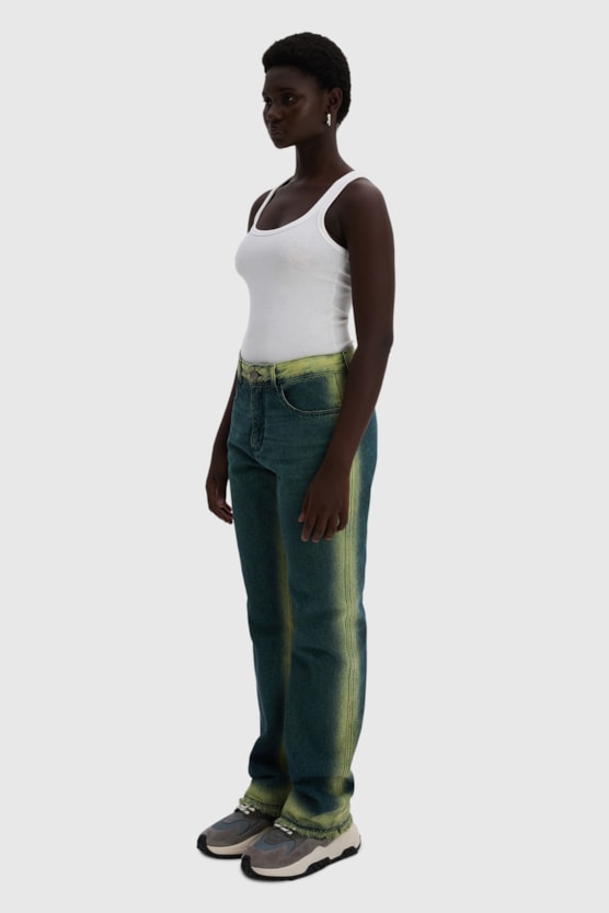 image_ca00b0a5-f90f-49f4-8848-a249a4578141