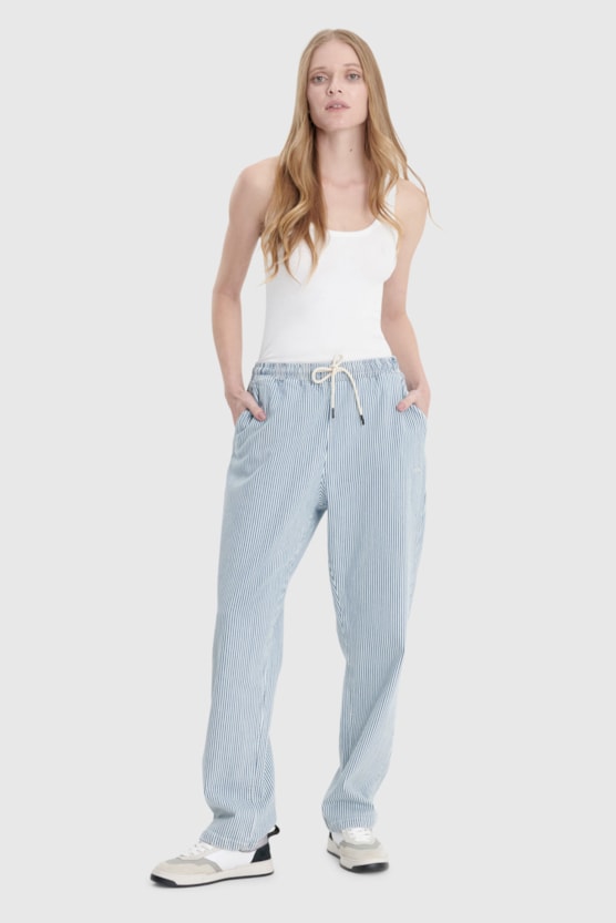 image_81ece13b-7e1b-4e76-ac9d-10475e309881