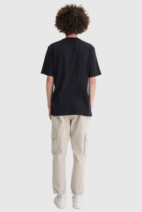 image_e94b01d0-9432-47c8-92db-05de72f7d13a