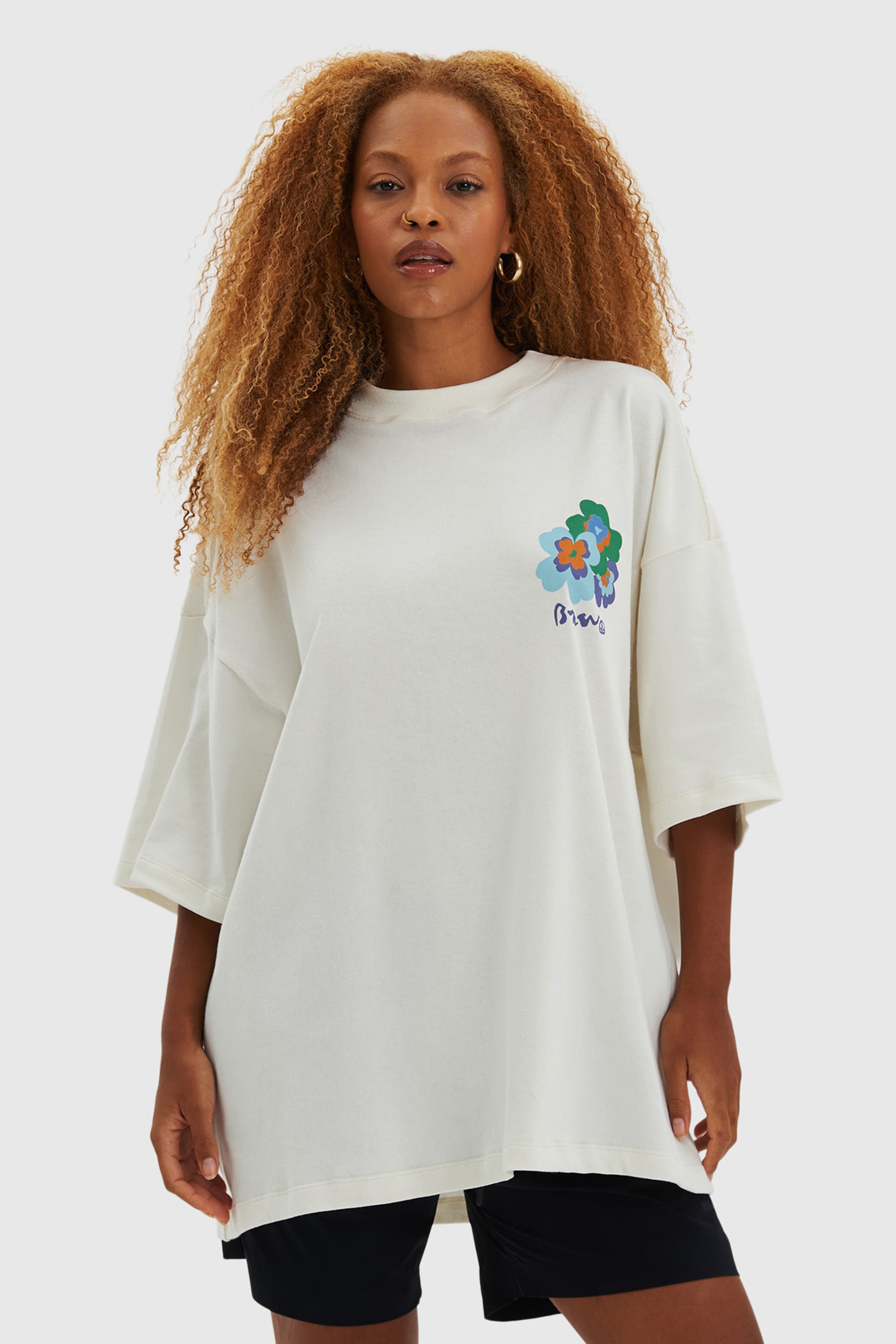 CAMISETA OVERSIZED GARDEN FLOWER