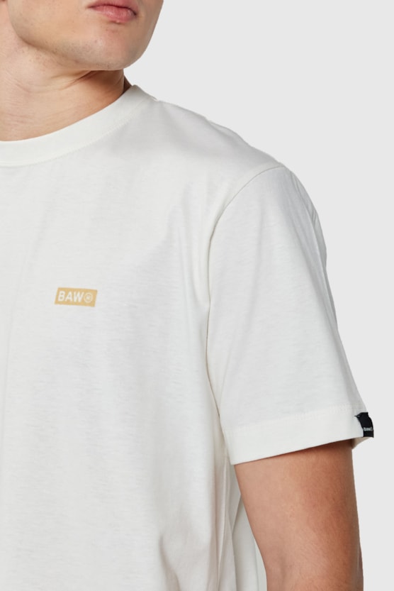 image_6c511a8c-f8bf-4d3f-8f38-550f6d8f0736