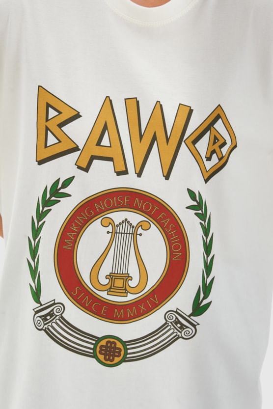 image_32799441-3ff4-4a9e-a3f2-761771467e27