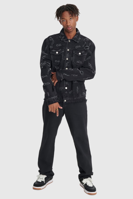 image_edc8a6d0-c3a8-4af3-a2dc-6d7b2cdebd51