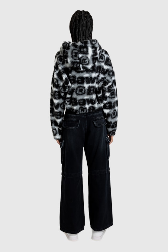 image_b04d6a90-9d1e-4cb1-bd81-9c63a506f5c7