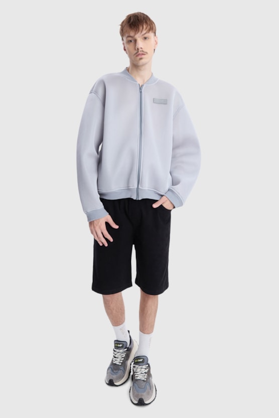 image_881b05a8-0795-4e21-89c4-1ca8aa781f6a