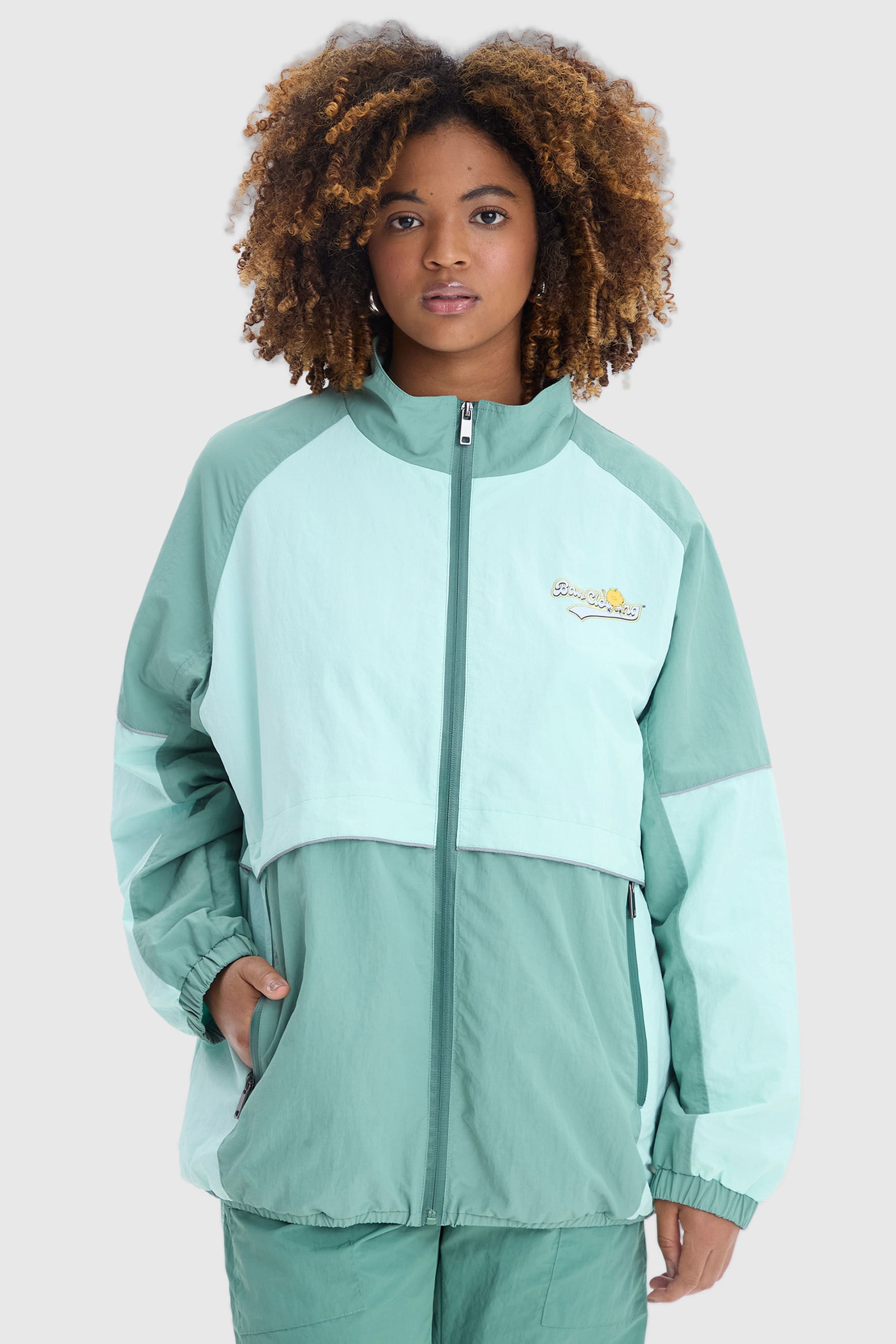 JAQUETA TURTLENECK PANEL COLLEGE