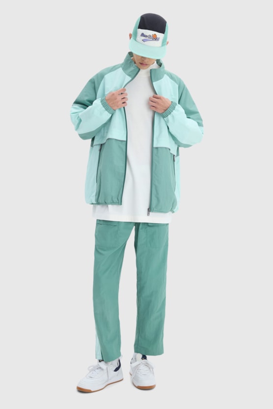 image_6deb6be7-8822-4937-b554-0199736f6e48