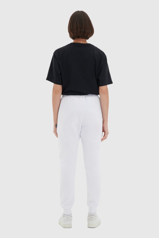 image_eda7704f-dd3f-46af-abe1-dd373db7de96