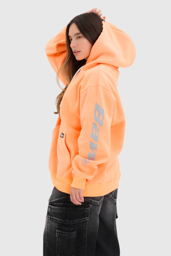 image_ac878ab9-28c0-4739-8581-373d9c94613e