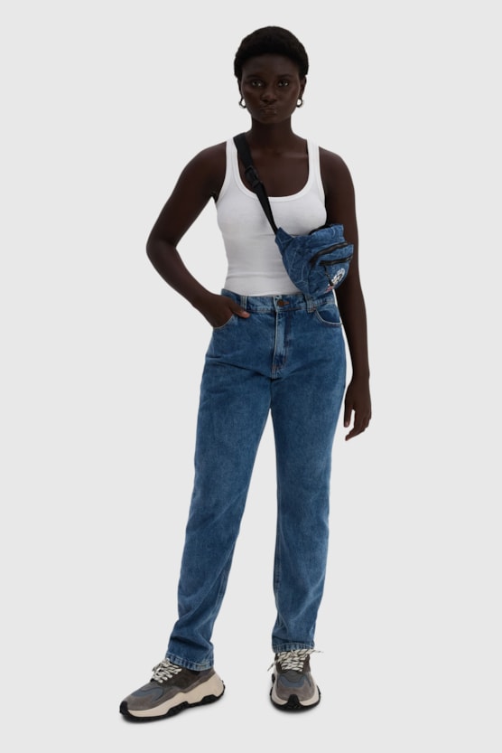 image_dbdf1059-0cd8-4c15-a138-71bb29d6a61d