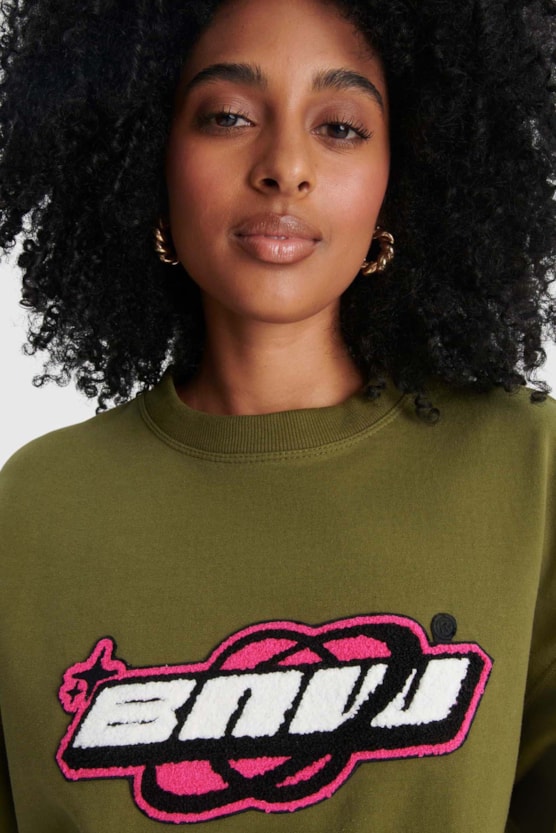 image_8a498e71-612c-492a-8c32-6aee285d87ae