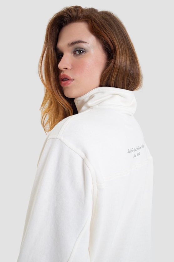 image_f3ecf53d-036e-479e-b757-be044c54d836